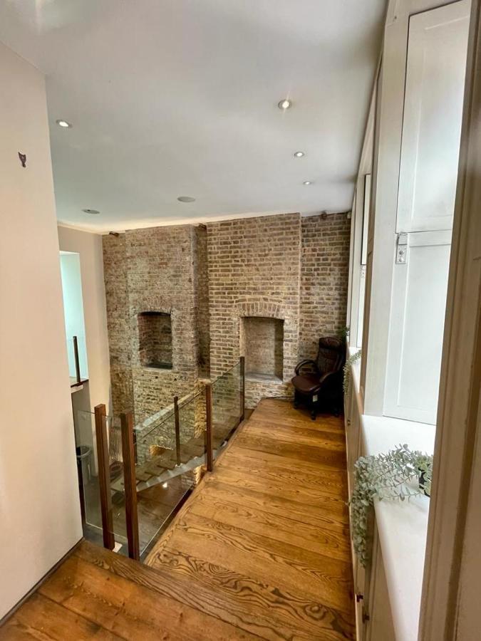 4 Floor Apartment In Covent Garden Лондон Екстериор снимка