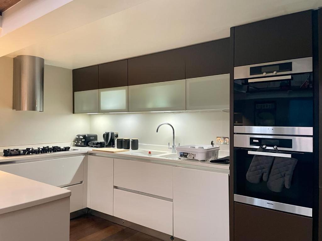 4 Floor Apartment In Covent Garden Лондон Екстериор снимка