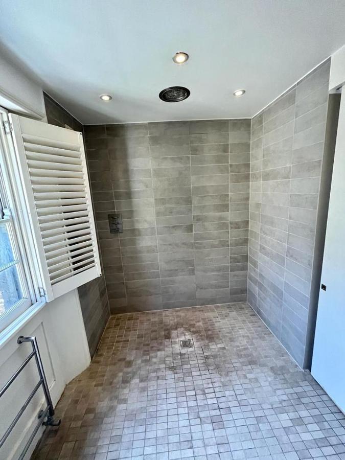 4 Floor Apartment In Covent Garden Лондон Екстериор снимка