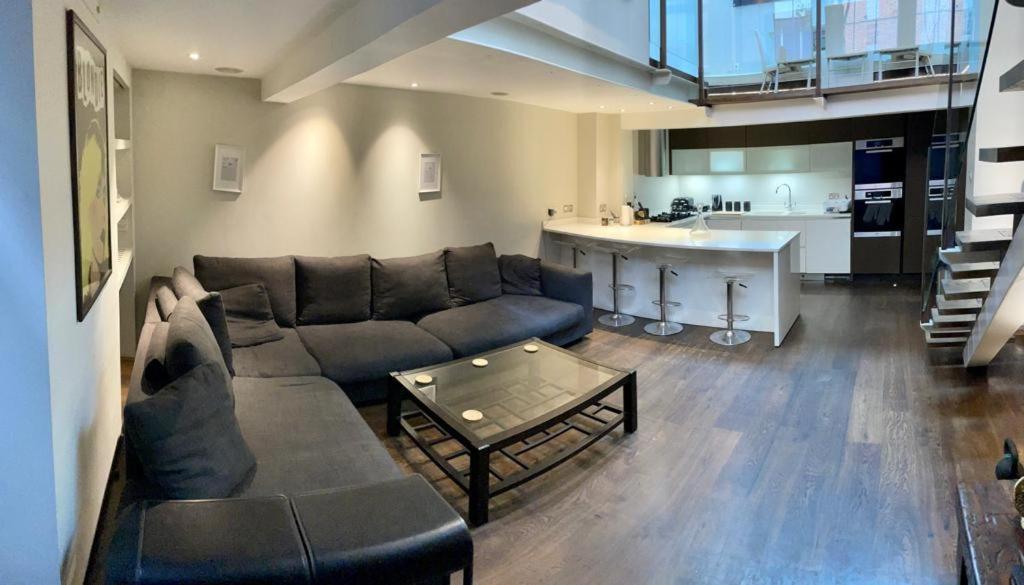 4 Floor Apartment In Covent Garden Лондон Екстериор снимка