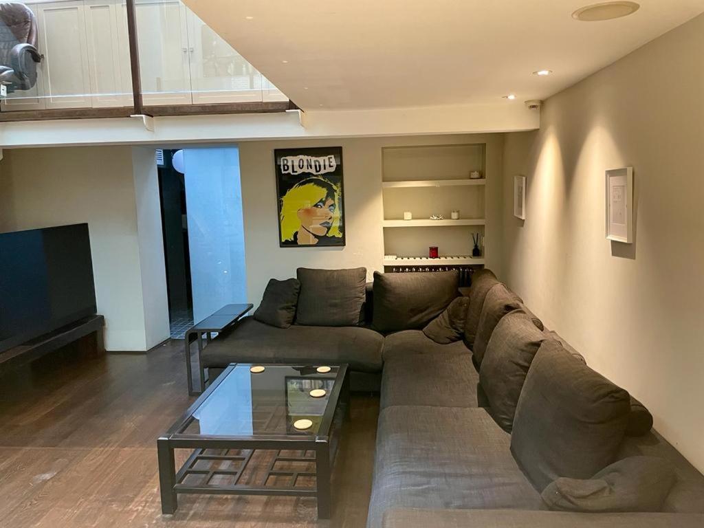 4 Floor Apartment In Covent Garden Лондон Екстериор снимка